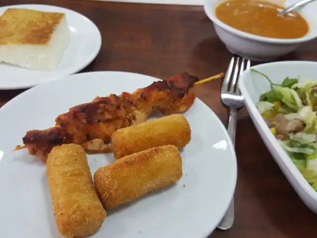 Hacettepe Üniversitesi Öğretim Üyeleri Yemekhanesi'nin yemek ve ambiyans fotoğrafları 5