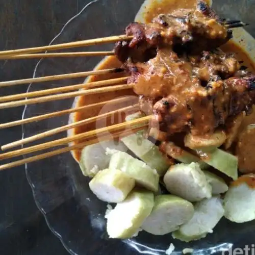 Gambar Makanan Sate Ayam Namarina Cak Rosyid, Manggarai 6