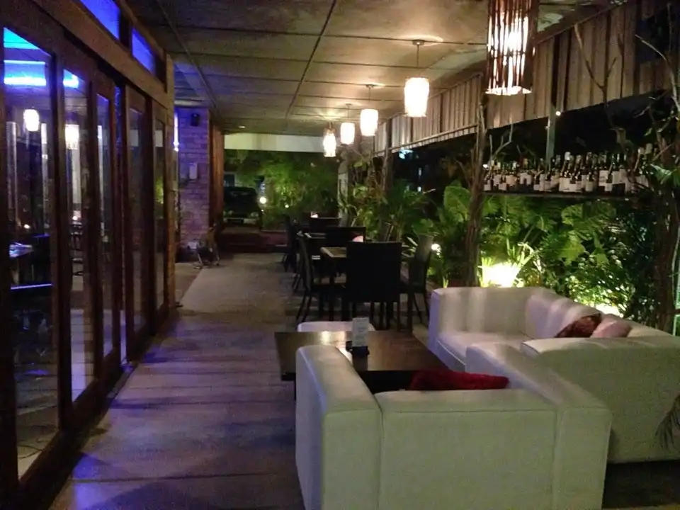 Portico Restaurant & Lounge Bar
