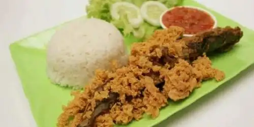 Pecel Lele Lamongan, Cempaka Putih