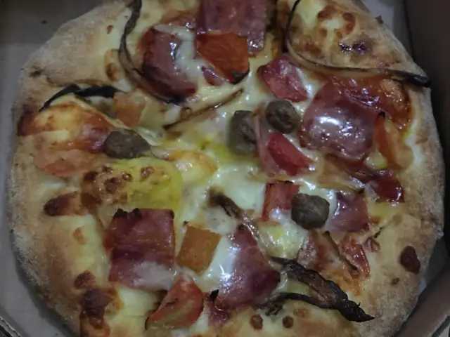 Gambar Makanan Domino's Pizza 8