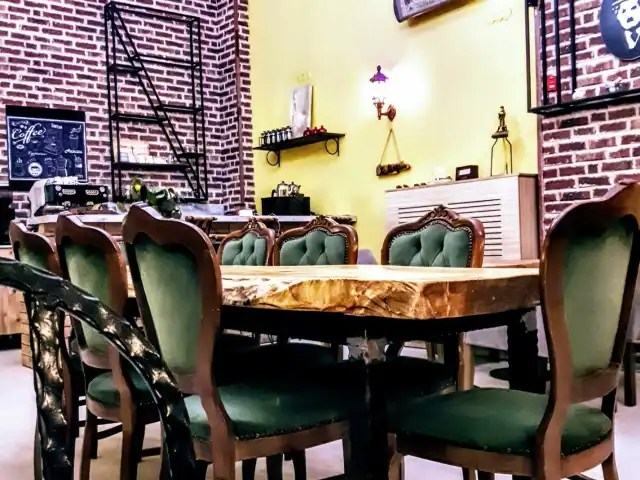 Le Brique Cafe Restaurant'nin yemek ve ambiyans fotoğrafları 15