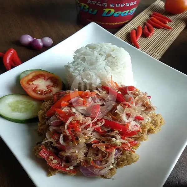 Gambar Makanan Ayam Geprek 'Bu Deasy', Gunung Guntur 8