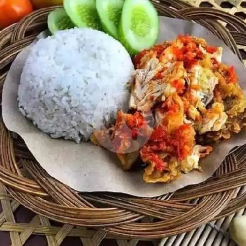 Gambar Makanan Nasi Uduk Sambel Ijo Ayam Rempah, Agus Salim 7