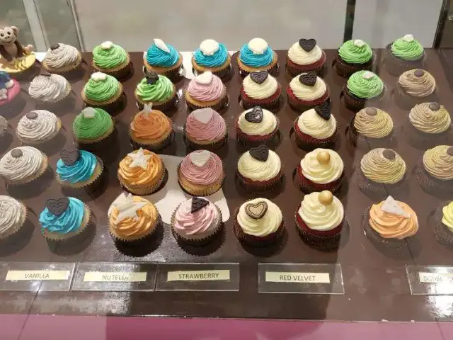 Gambar Makanan Le Soho Cupcakes 10