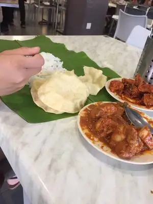 Raj&apos;s Banana Leaf Food Photo 4