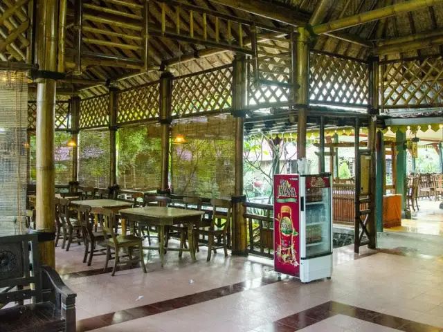 Gambar Makanan Ulam Sari Resto 11