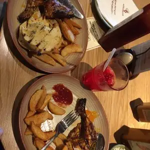 Nando&apos;s Food Photo 7