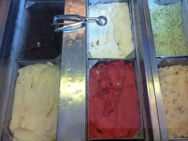 Hakiki Roma Dondurması'nin yemek ve ambiyans fotoğrafları 37