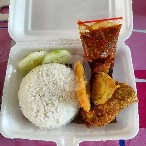 Gambar Makanan Ayam Penyet Tabo,Jl. Gereja No.30A Sidorame Barat 1, Kecamatan Medan Perjuangan 2