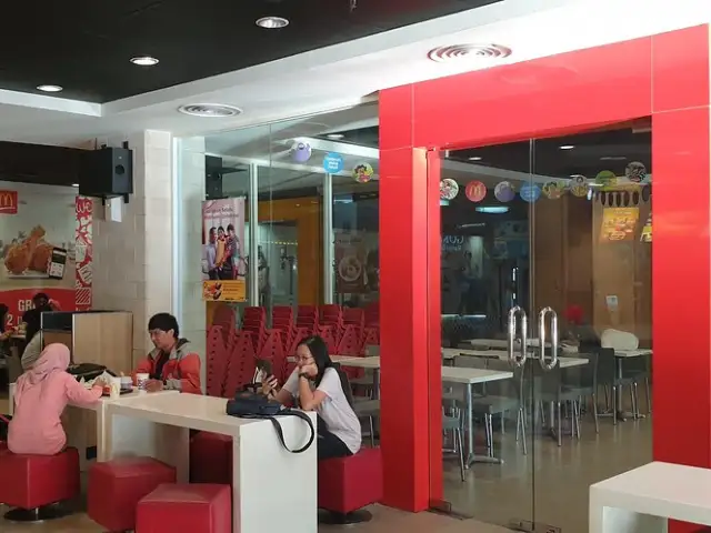 Gambar Makanan McDonald's - Mall Ratu Indah 6