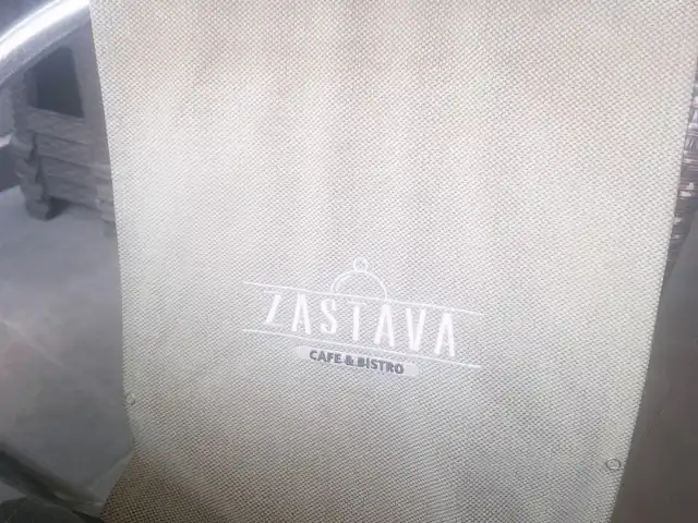 Zastava Cafe & Bistro'nin yemek ve ambiyans fotoğrafları 1