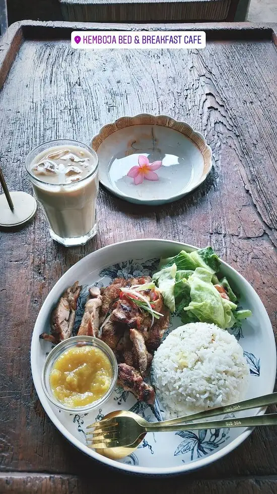 Gambar Makanan Kemboja Canteen & Coffee 18