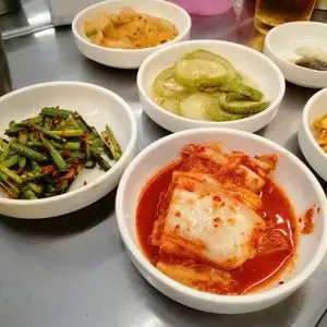 Omaya Korean Spiced Chicken Food Photo 9