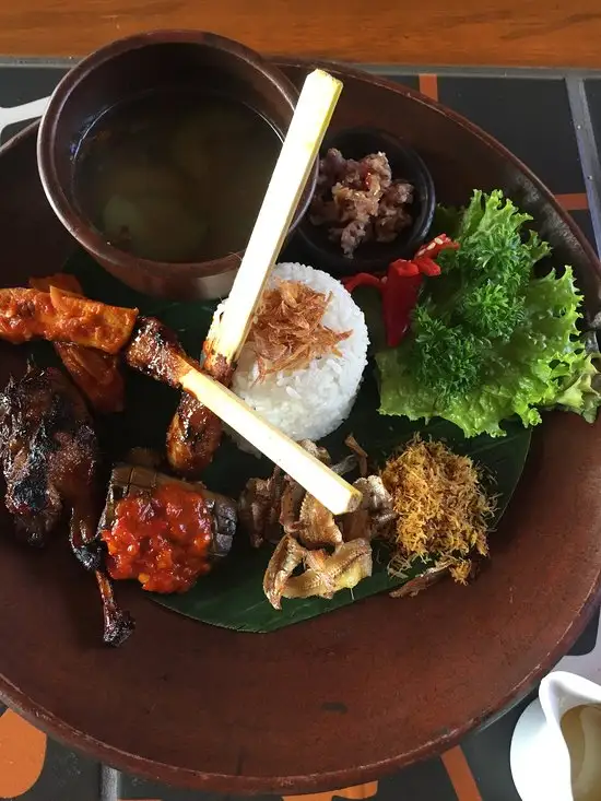 Gambar Makanan Kurnia Village Resto 20