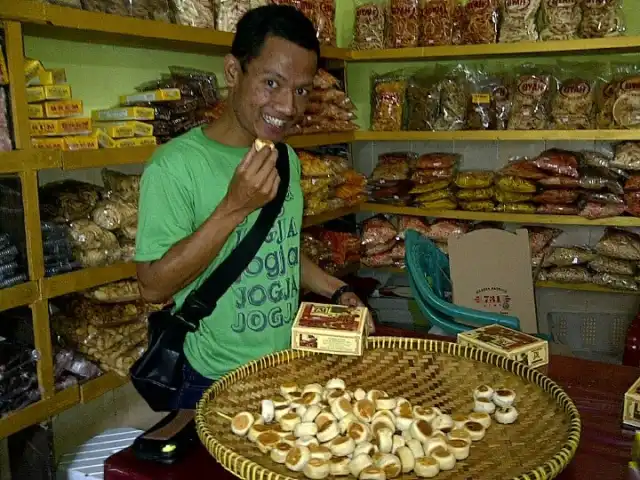 Gambar Makanan Bakpia Patuk 75 15