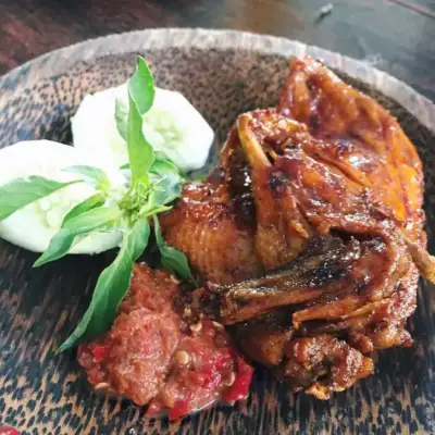 Ayam Penyet Special Ibu Yani