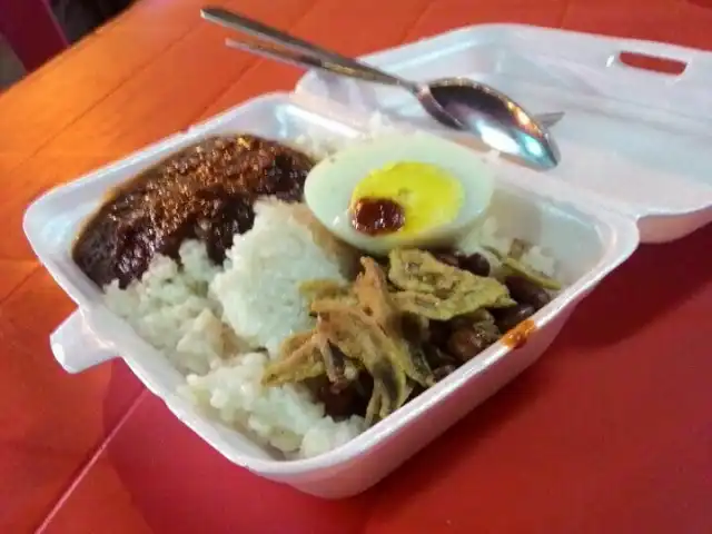 Nasi Berlauk Station Food Photo 8