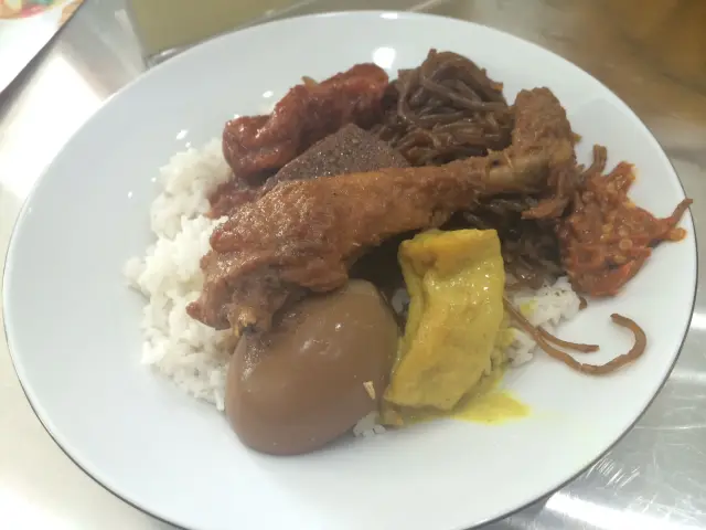 Gambar Makanan Depot Nasi Campur Pojok Tambak Bayan 8