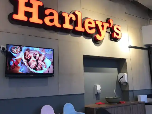 Harley’s burger and roaster  Food Photo 8