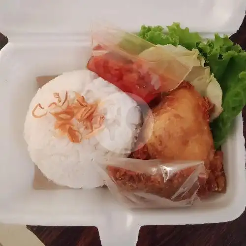 Gambar Makanan Lalapan Ayam Laos Pak Cuk Malang 11