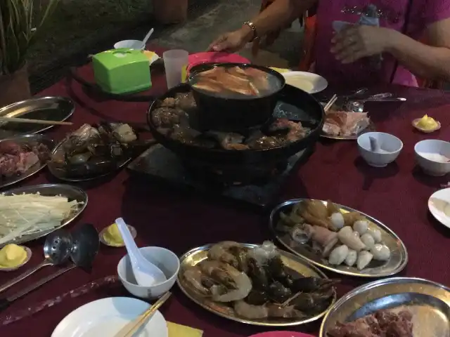 Daily-Q Steamboat Food Photo 2