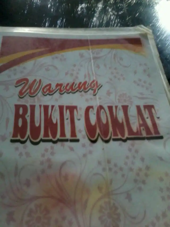 bukit coklat