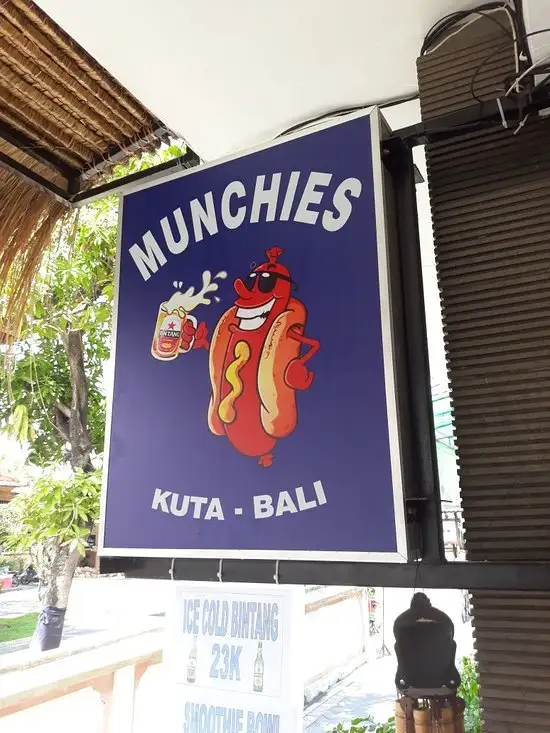 Gambar Makanan Munchies Kuta Bali 19