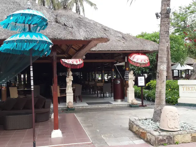 Gambar Makanan Tirta Bar - Inna Sindhu Beach Hotel 3
