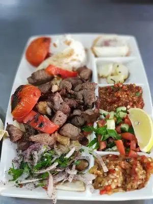 Beylerbeyi Kebap Salonu'nin yemek ve ambiyans fotoğrafları 6