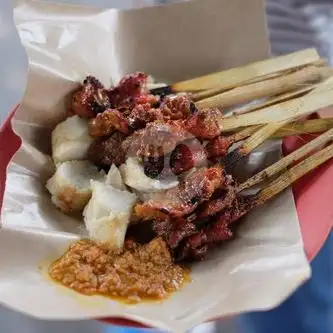 Gambar Makanan Sate Babi Buk Pery  1