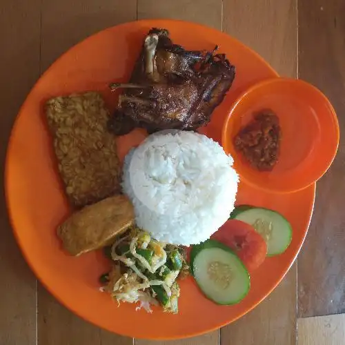 Gambar Makanan Ayam Goreng Podomoro, Sulthan Agung 4