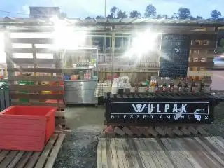 Wulpak Food Garage
