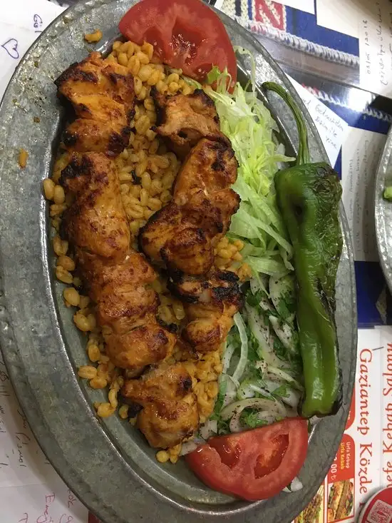 Gaziantep Közde Künefe Kebap Salonu'nin yemek ve ambiyans fotoğrafları 12