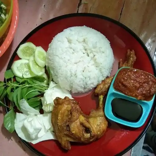 Gambar Makanan PUJA SERA PECEL LELE 13