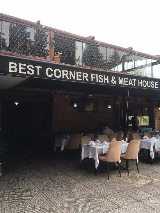 Best Corner Restaurant'nin yemek ve ambiyans fotoğrafları 13