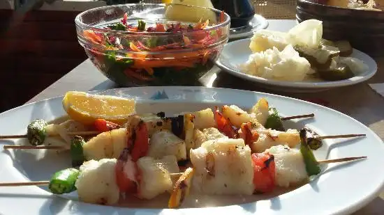 Fish Var Balikci'nin yemek ve ambiyans fotoğrafları 1