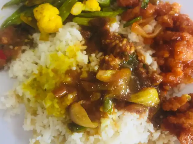 Pen Mutiara Curry House Food Photo 5