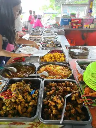 大港AB 阿忠 潮州卤味小食档 Food Photo 2