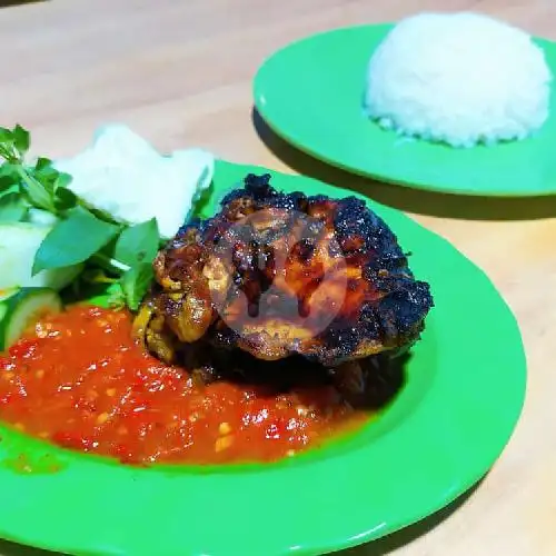 Gambar Makanan Ayam Bakar Ucil 3