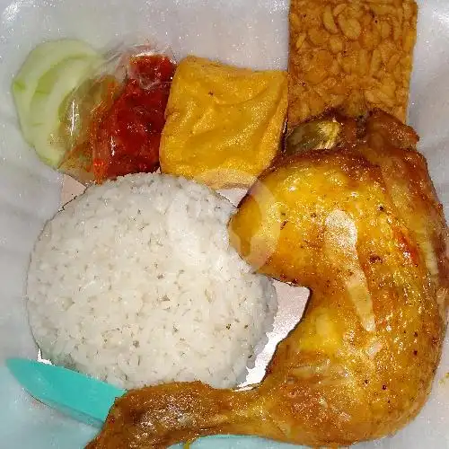 Gambar Makanan Ayam Penyet & Ikan Bakar Mbak Wati 1