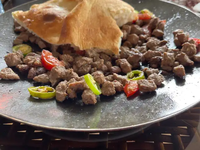 Büsan Çeçen Lokantası'nin yemek ve ambiyans fotoğrafları 3