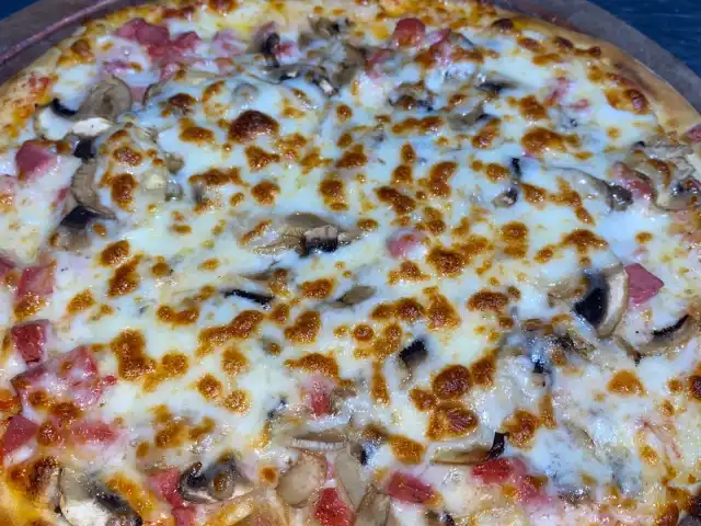 Abone Pizza'nin yemek ve ambiyans fotoğrafları 12