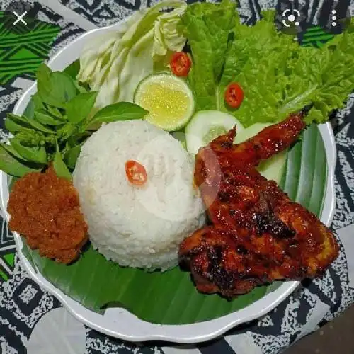 Gambar Makanan Ayam Penyet Ibu Haji 6