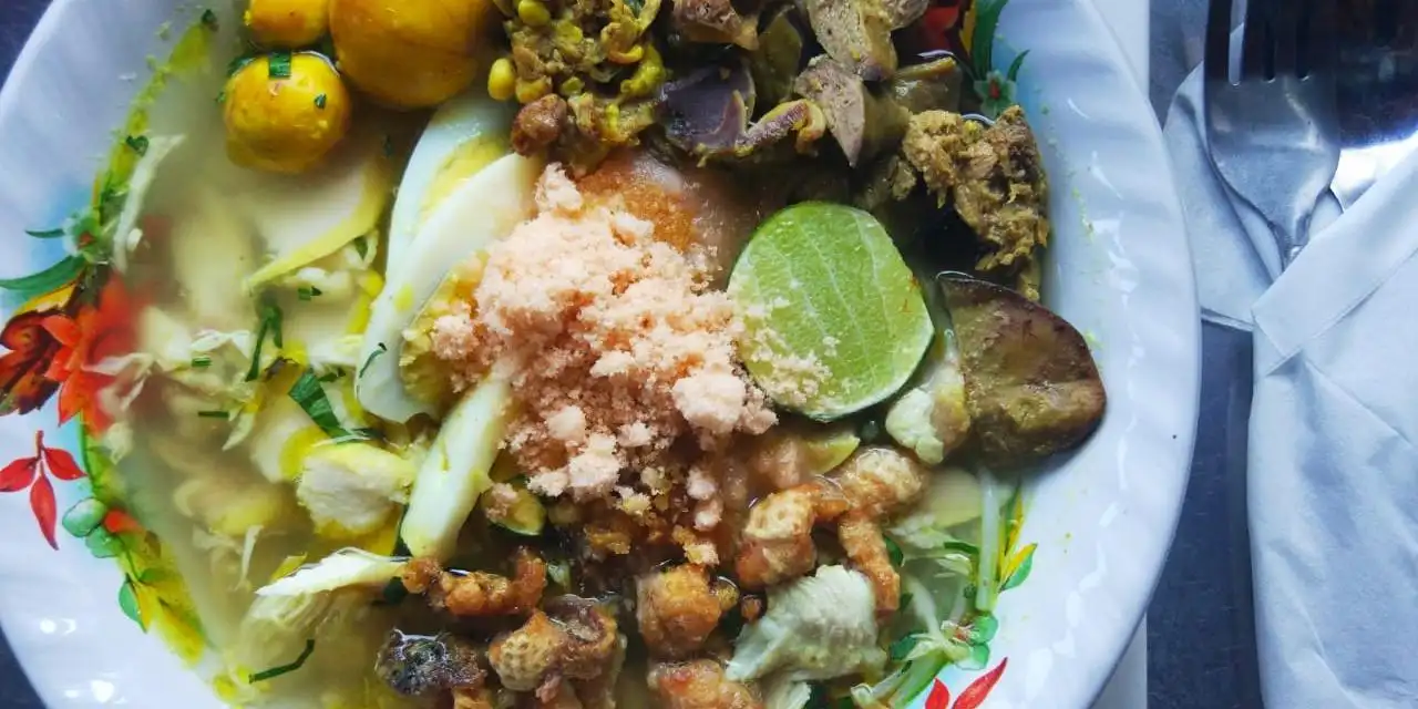 Soto Ayam Suroboyo, Hayam Wuruk