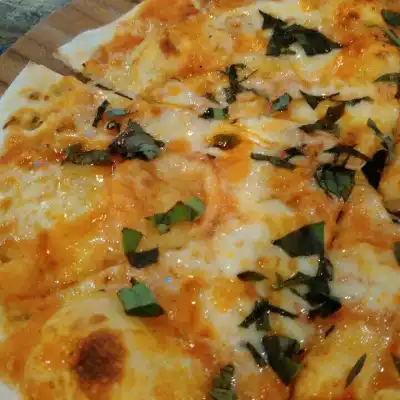 Warung PePe Wood Fired Pizza & Pasta