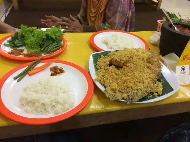 Gambar Makanan Warung Nasi Alam Sunda 4