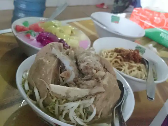 Gambar Makanan Mie Ayam + Bakso Solo Kondang Murah 4