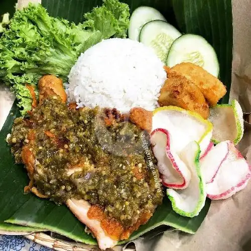 Gambar Makanan Ayam Goreng Si Judes, Sukagalih 7