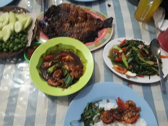 Gambar Makanan Lesehan Ikan Bakar 70 12